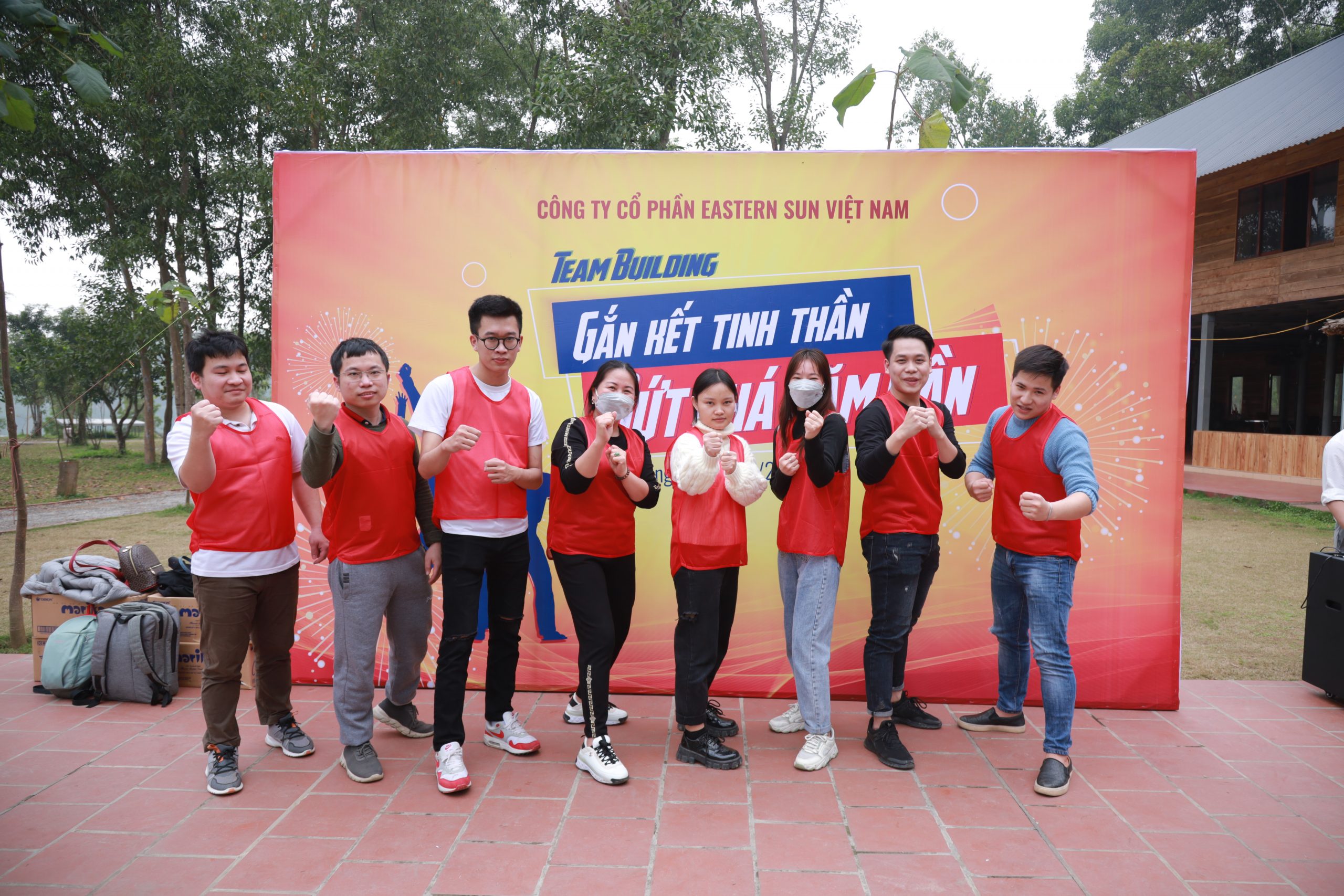 Team Building Team Đỏ